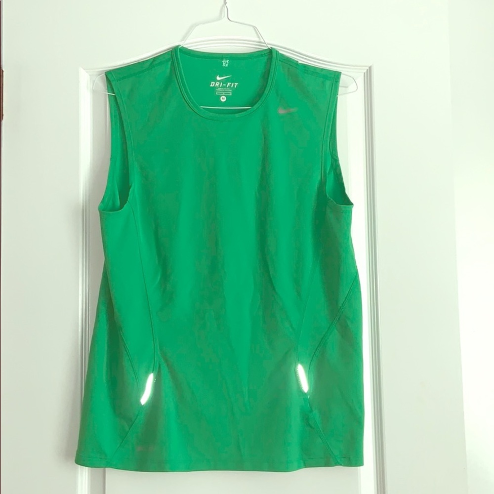 green nike workout shirt